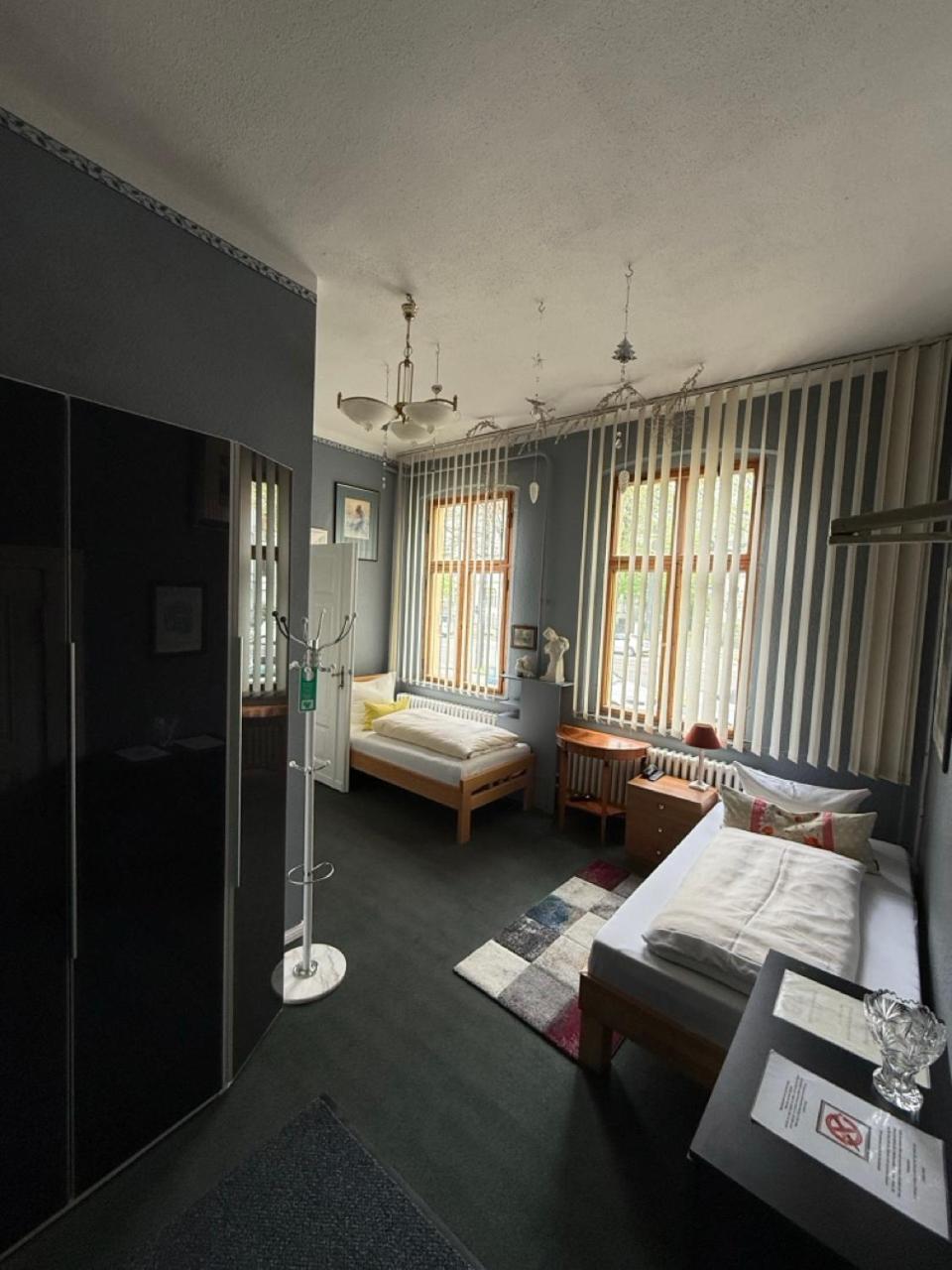 Pension Am Tiefen See Potsdam Exterior foto